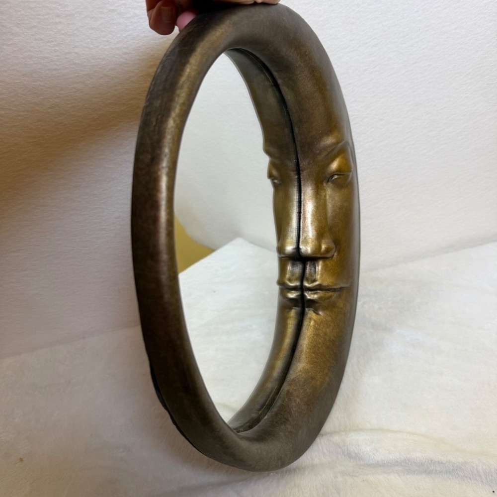 Vintage Celestial Gold Round Man in the Moon Face Accent Wall Mirror - Picture 6 of 8
